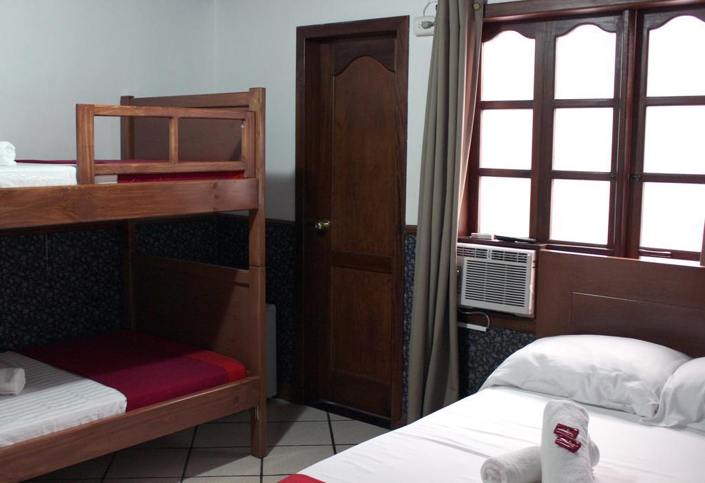 Pasadena Hostel Cali Room photo